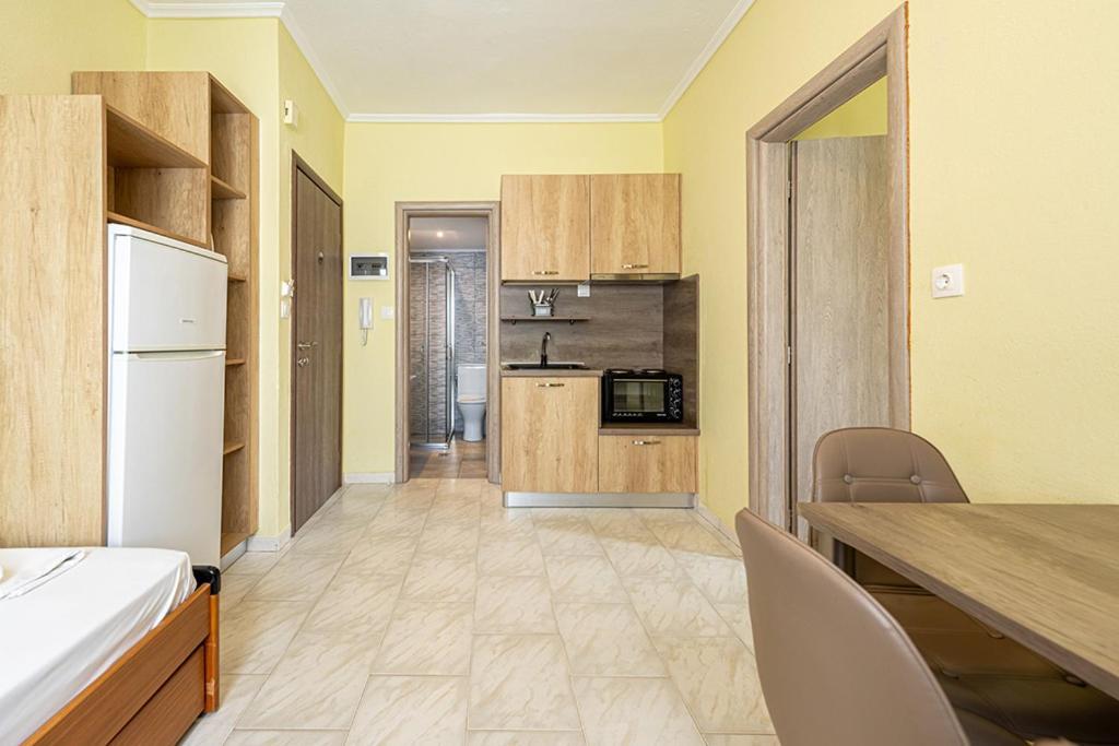 Dionisos Апартаменты
